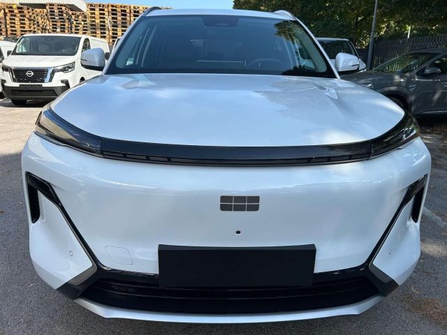 Geely Starray EM-i 1.5 Plug-in Hybrid Launch Edition - foto 2 di 15