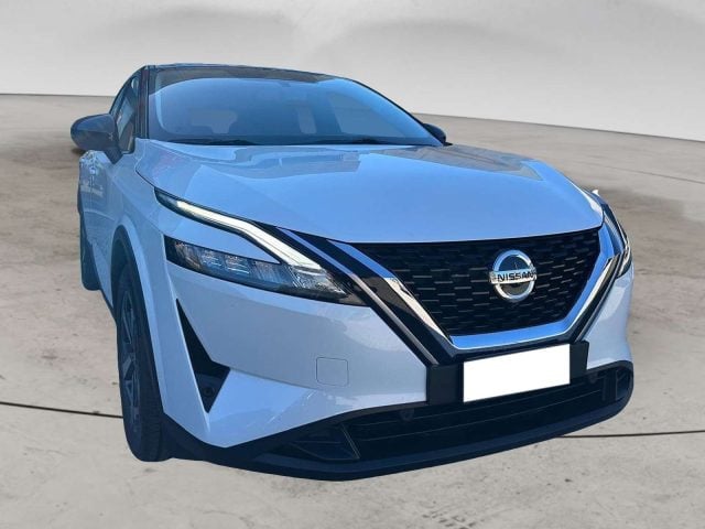 Nissan Qashqai 1.3 mhev N-Connecta 2wd 140cv, del 2022, 31.480 km, in vendita a Empoli (FI)