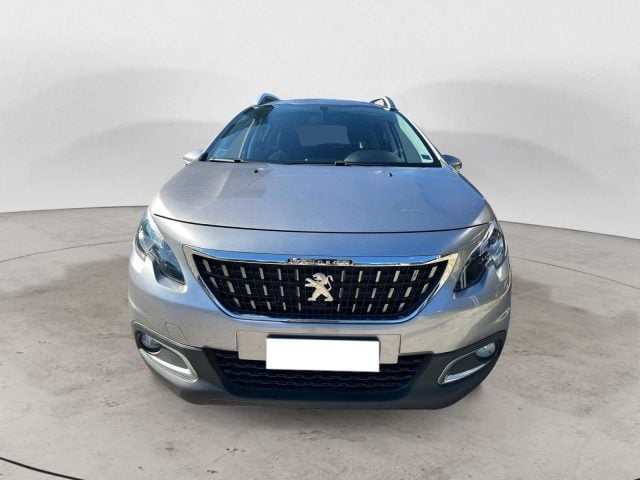 Peugeot 2008 1.2 PureTech Active S&S my18 - foto 2 di 4