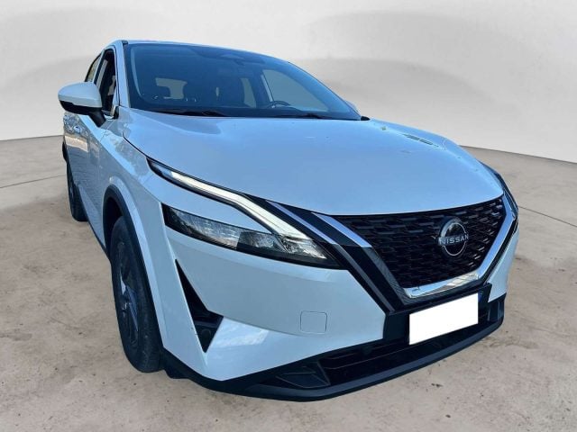 Nissan Qashqai 1.3 mhev Acenta 2wd 140cv, del 2023, 32.055 km, in vendita a Empoli (FI)