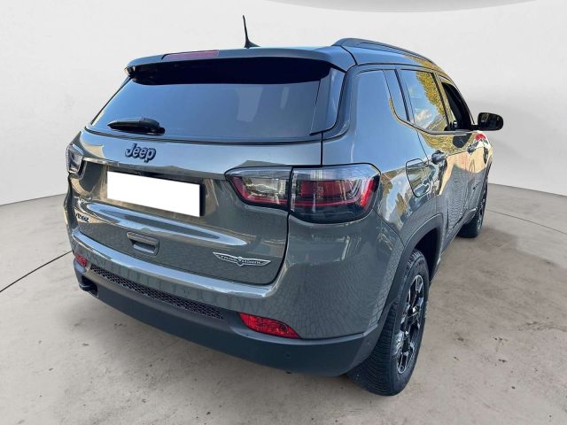 Jeep Compass II 2021 1.3 Turbo T4 PHEV Trailhawk 4xe AT6 - foto 4 di 4