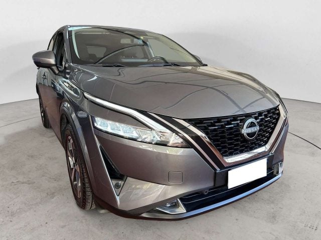 Nissan Qashqai 1.3 mhev N-Connecta 2wd 140cv, del 2023, 87.700 km, in vendita a Empoli (FI)