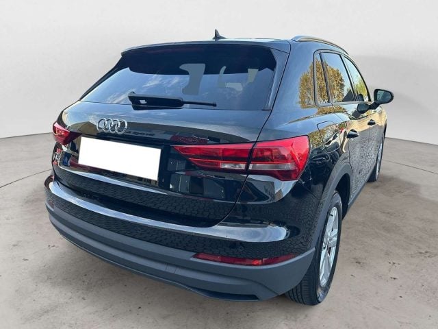 Audi Q3 II 2018 35 2.0 TDI Business S tronic - foto 4 di 4