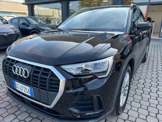 Audi Q3 II 2018 35 2.0 TDI Business S tronic - foto 3 di 4