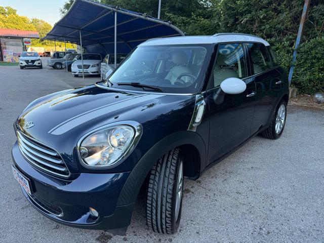 MINI Countryman Mini Cooper D Countryman Pelle+Bi-Xeno - foto 2 di 4