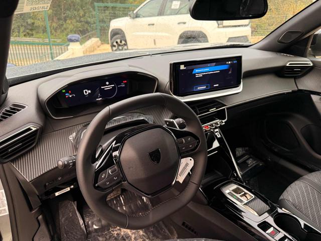 Peugeot 2008 1.2 PureTech Allure S&S 100 cv - foto 2 di 3