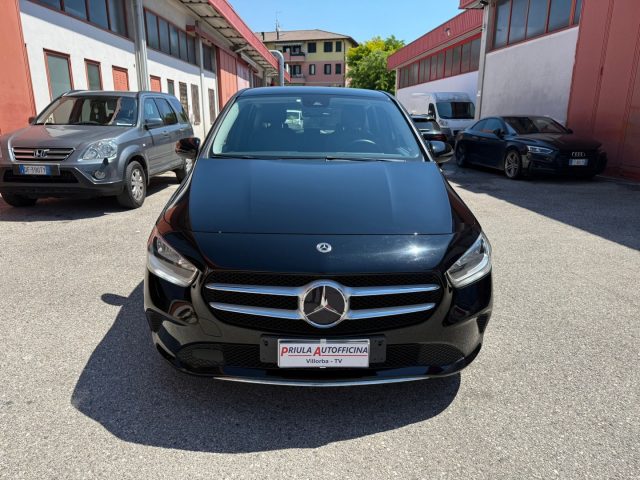 Mercedes-Benz B 180 d Automatic Sport - foto 2 di 4