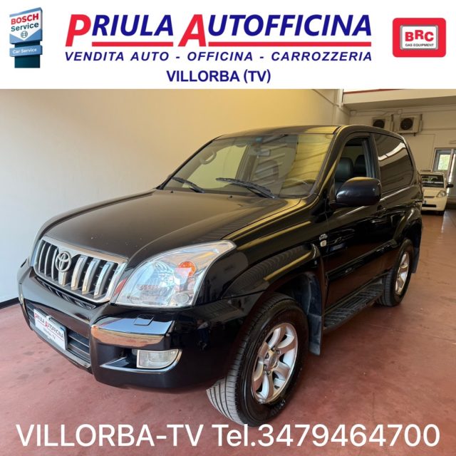 Toyota Land Cruiser 3.0 D-4D 3 porte aut. Executive usato a VILLORBA