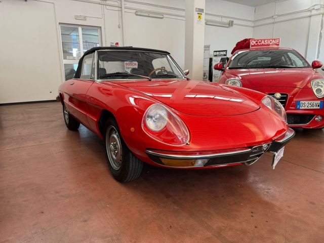 Alfa Romeo Spider 2.0 Veloce RESTAURO TOTALE - foto 2 di 4
