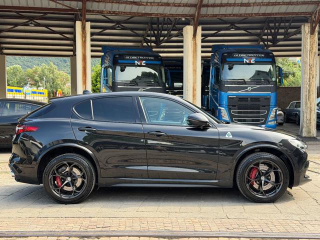 Alfa Romeo Stelvio 2.9 Bi-Turbo V6 510 CV AT8 Quadrifoglio - foto 4 di 4