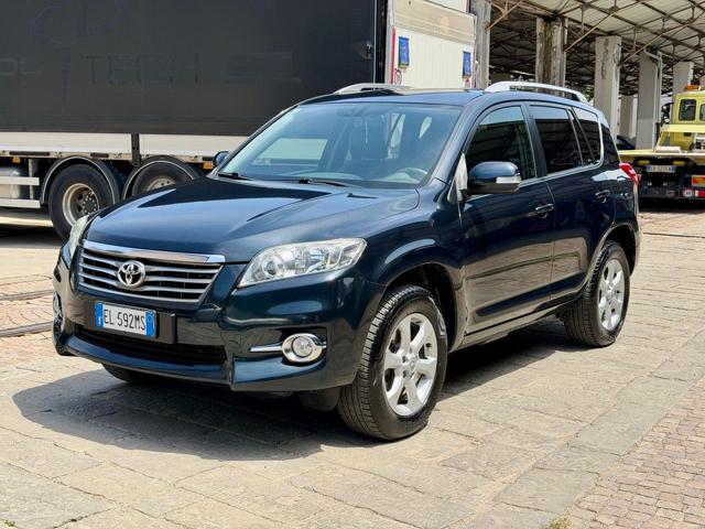 Toyota RAV 4 MY23 RAV4 2.2 D-4D 150 CV DPF - foto 2 di 4