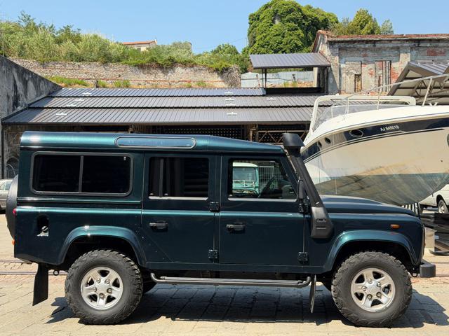 Land Rover Defender 110 2.2 TD4 Station Wagon N1 7 POSTI - foto 4 di 4
