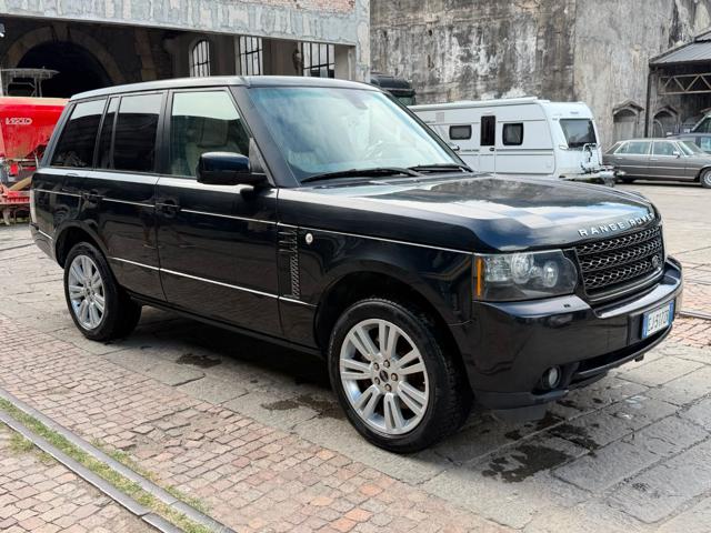 Land Rover Range Rover 4.4 TDV8 Autobiography usato a SARZANA