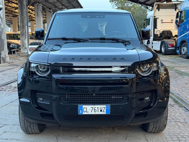 Land Rover Defender 110 3.0D I6 300 CV AWD Auto X-Dynamic HSE - foto 3 di 4