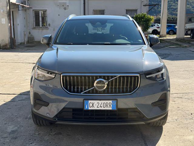 Volvo XC40 T4 Recharge Plug-in Hybrid automatico Core - foto 2 di 4
