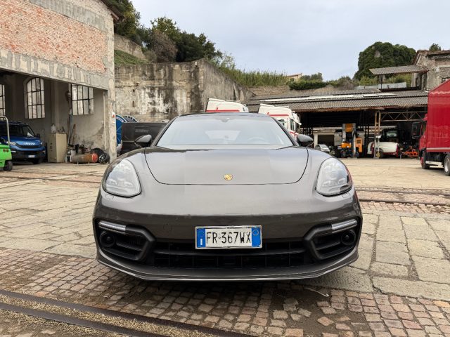 Porsche Panamera 4.0 Turbo Sport Turismo - foto 3 di 4