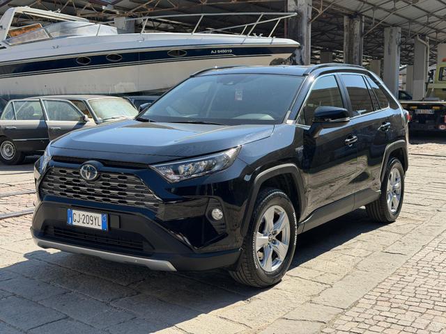 Toyota RAV 4 MY23 RAV4 2.5 HV (222CV) E-CVT AWD-i Business usato a SARZANA