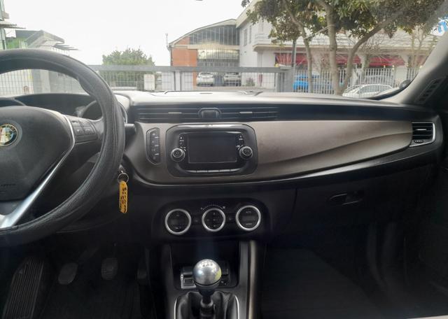 Alfa Romeo Giulietta 1.6 JTDm-2 Distinctive, del 2014, 280.000 km, in vendita a Osteria Grande (BO)