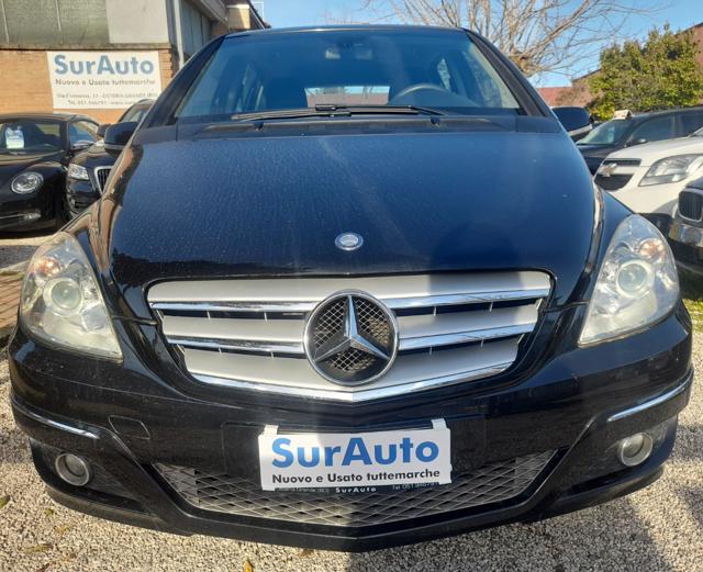 Mercedes-Benz B 180 NGT BlueEFFICIENCY Executive - foto 4 di 4