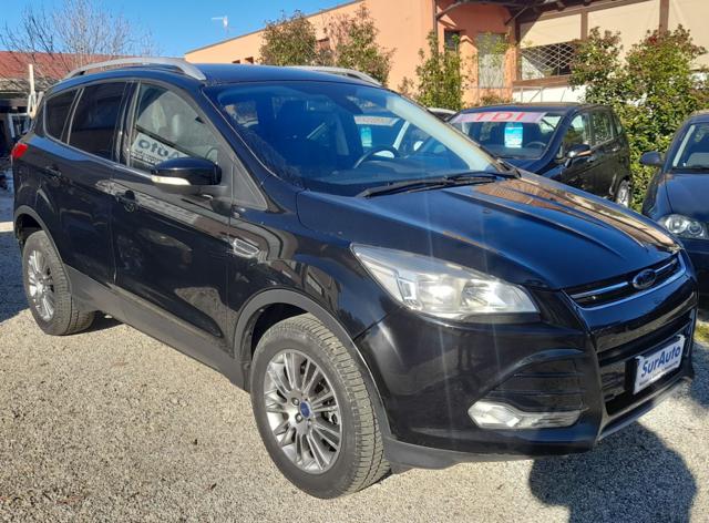 Ford Kuga TDCI 4WD Powershift Titanium - foto 3 di 4
