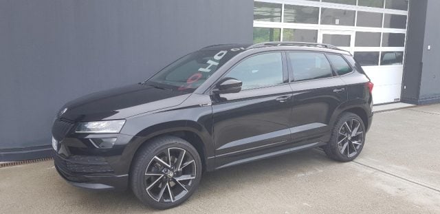 Skoda Karoq 2.0 TDI 4x4 DSG SportLine Camera GANCIO 19" DCC - foto 3 di 4