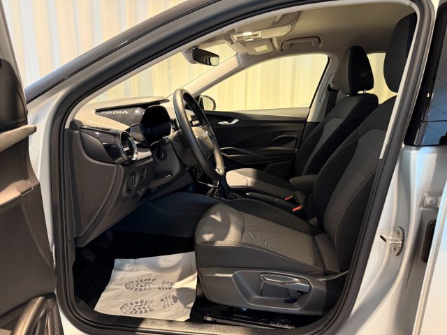 Skoda Fabia 1.0 TSI 130 Edition LED DAB+ Camera SmartLink - foto 4 di 4
