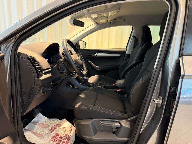Skoda Karoq 2.0 TDI DSG Selection LED ACC Camera Travel - foto 4 di 4