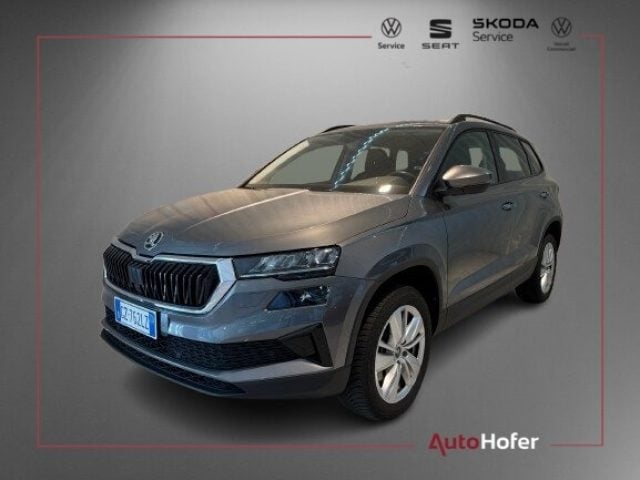 Skoda Karoq 2.0 TDI DSG Selection LED ACC Camera Travel usato a CHIUSA