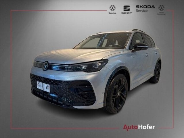 Volkswagen Tiguan 2.0 TDI DSG 4MOTION R-Line GANCIO Park Assist 20", del 2025, 14.892 km, in vendita a Chiusa (BZ)