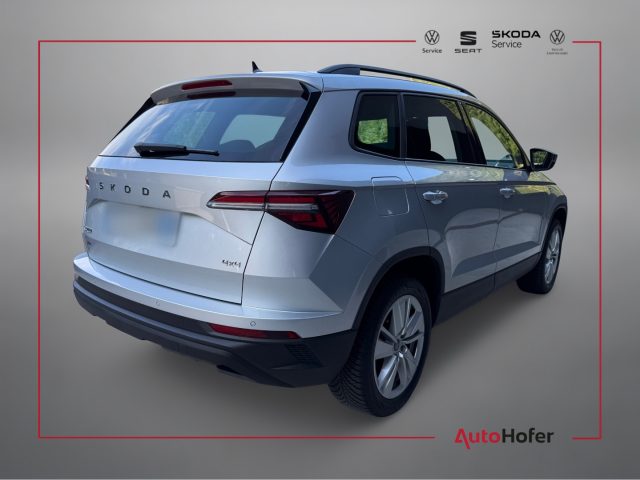 Skoda Karoq 2.0 TDI 4x4 DSG Selection LED ACC Camera Travel - foto 4 di 4