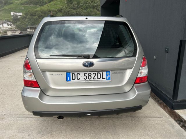 Subaru Forester 2.0 16V 4x4 - foto 3 di 9