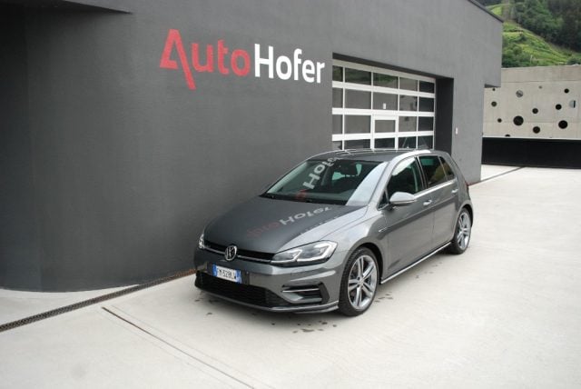 Volkswagen Golf 2.0 TDI R-Line LED Navi DAB+ ACC 18" ParkAssist, del 2017, 139.000 km, in vendita a Chiusa (BZ)
