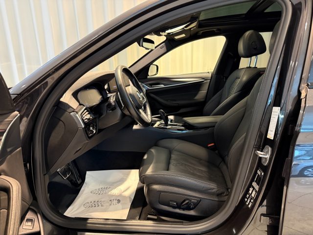 BMW 520 d Touring XDrive Msport LED PELLE 20" PANO Camera - foto 4 di 4