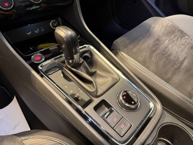SEAT Ateca 2.0 TDI 4DRIVE DSG XCELLENCE GANCIO LED 19" DCC, del 2018, 201.885 km, in vendita a Chiusa (BZ)