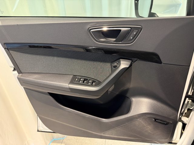 SEAT Ateca 2.0 TDI 4DRIVE DSG XCELLENCE GANCIO LED 19" DCC usato a CHIUSA