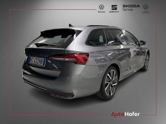 Skoda Octavia 2.0 TDI DSG Wagon Sportline MATRIX DAB+ 360°ACC - foto 3 di 4
