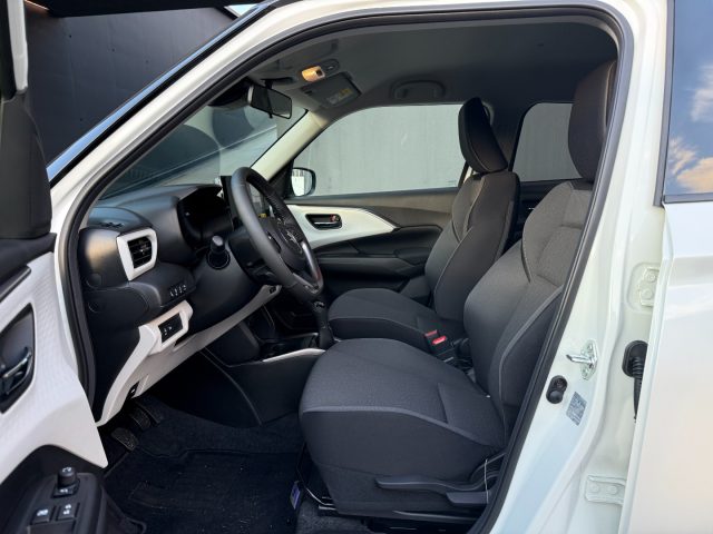 Suzuki Swift 1.2 Hybrid 4WD AllGrip Top Navi DAB+ LED - foto 4 di 4