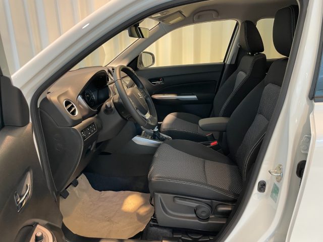 Suzuki Vitara 1.4 Hybrid 4WD AllGrip Cool+ Full LED Navi - foto 4 di 4