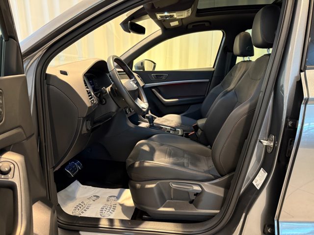 SEAT Ateca 2.0 TDI DSG FR 19" Pano 360° ParkAssist LED - foto 4 di 4