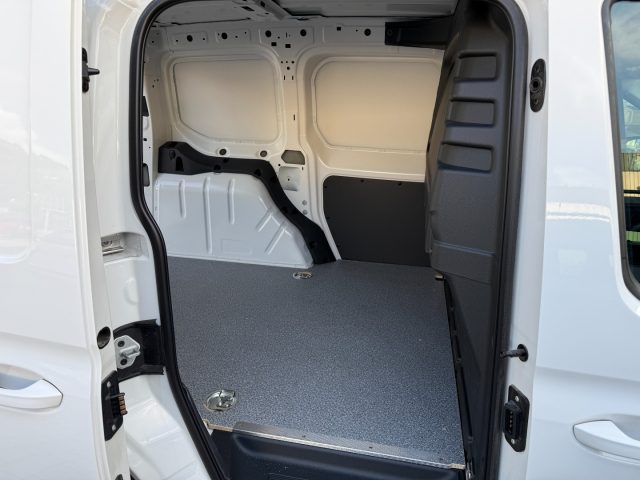Volkswagen Caddy 2.0 TDI Furgone Business VirtualCockpit Camera usato a CHIUSA