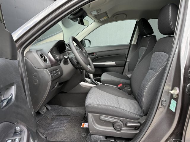 Suzuki Vitara 1.4 Hybrid Aut. 4WD AllGrip Comfort Camera DAB+ - foto 3 di 4