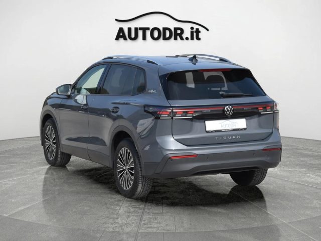 Volkswagen Tiguan 2.0 TDI 150CV DSG EDITION PLUS GOAL +R18 +GANCIO - foto 4 di 4