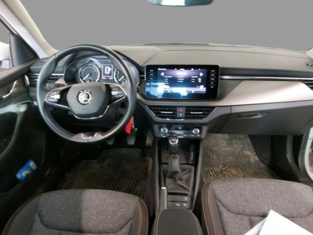 Skoda Kamiq 1.0 G-Tec Clever LED, Winter, Navi, Retrocamera usato a MONTE SAN GIUSTO