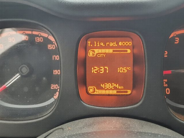 Fiat Panda VAN 1.0 GSE Hybrid 2 posti Radio, Clima, Km certif usato a MONTE SAN GIUSTO