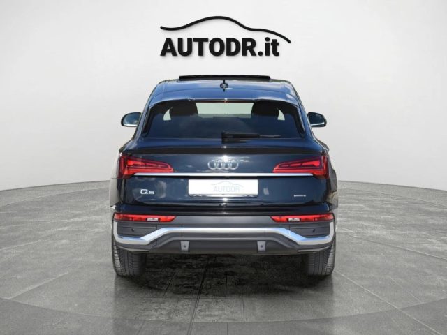 Audi Q5 SPB 40 TDI Quattro S-Tronic 2xS-Line Tetto, Retroc, del 2022, 143.033 km, in vendita a Monte San Giusto (MC)