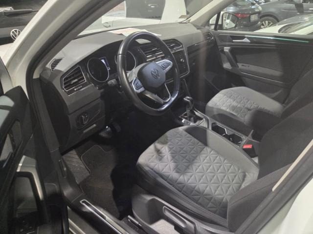 Volkswagen Tiguan 2.0 TDI 150CV DSG Life Carplay, AmbientPack, ACC - foto 4 di 4