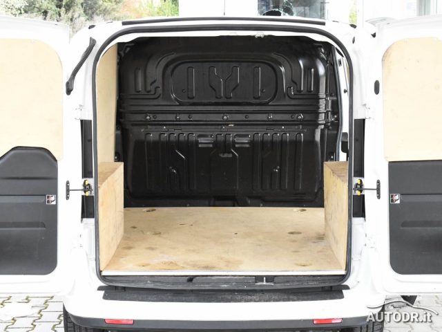 Fiat Doblo Dobl� Cargo SX 1.6 MJT 105CV 3posti, Radio Touch usato a MONTE SAN GIUSTO