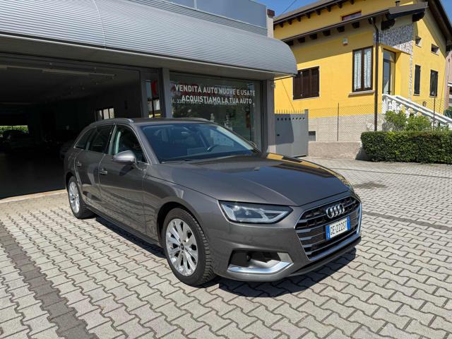 Audi A4 Avant 30 TDI/136 CV S tronic Business ibrida - foto 3 di 4