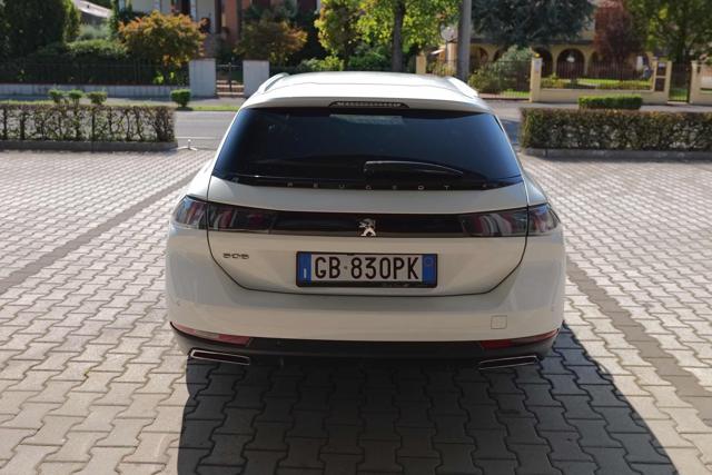 Peugeot 508 BlueHDi 130 Stop&Start EAT8 SW Allure - foto 2 di 4
