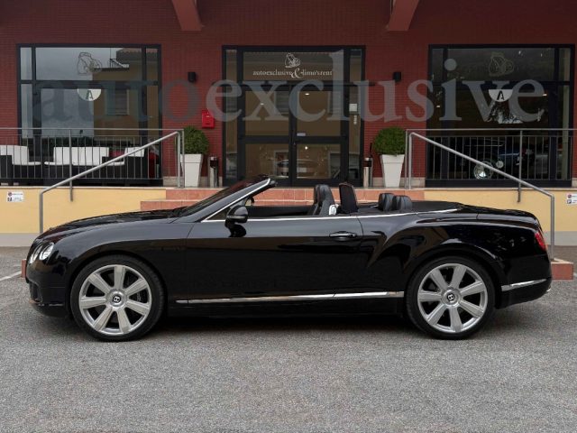 Bentley Continental GTC - foto 4 di 4
